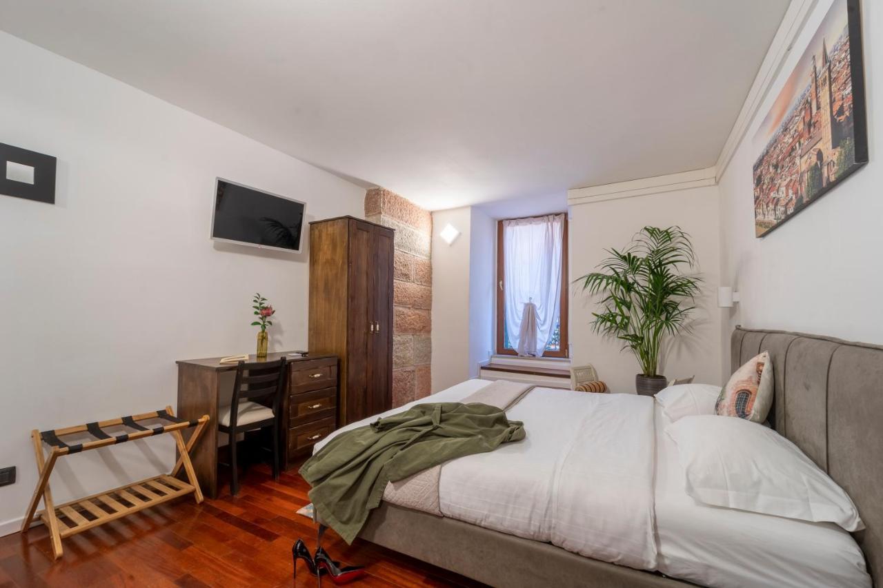 Aurelia Luxury - Piazza Delle Erbe Verona Exterior foto